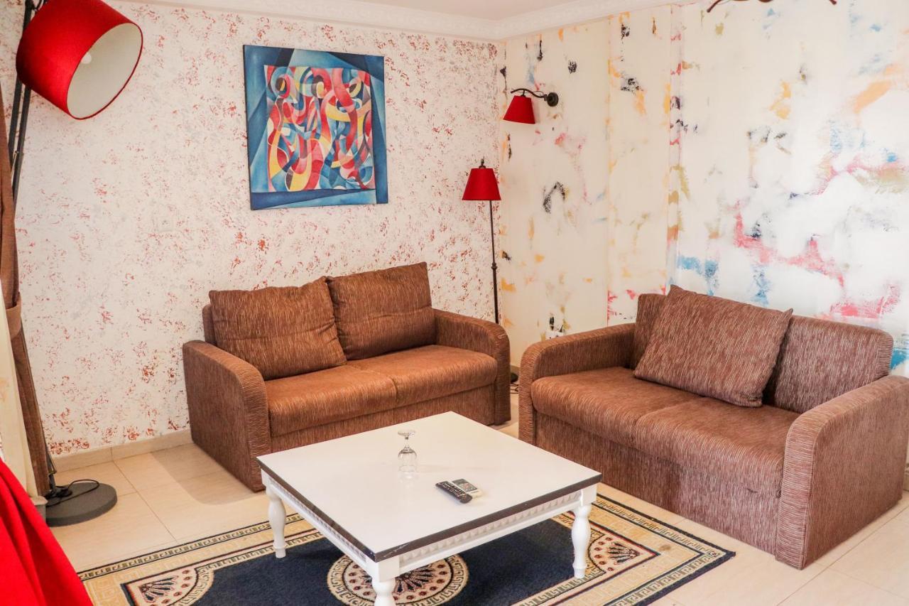 Noubou International Hotel Douala Dış mekan fotoğraf