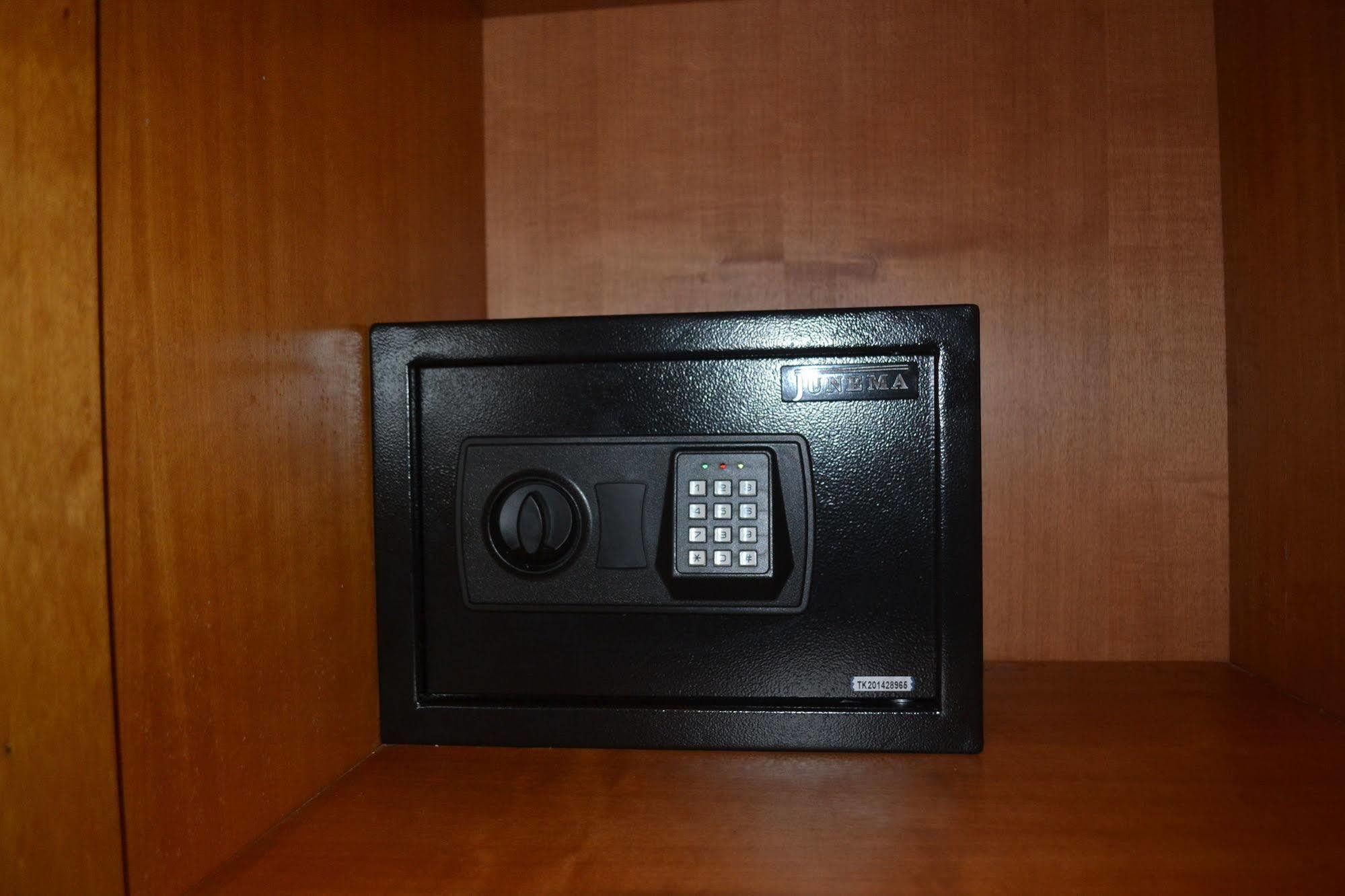 Noubou International Hotel Douala Dış mekan fotoğraf